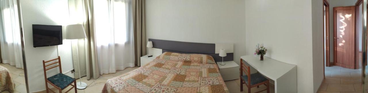 Nero Basalto Azzurro Mare Bed & Breakfast Ачи Кастело Екстериор снимка