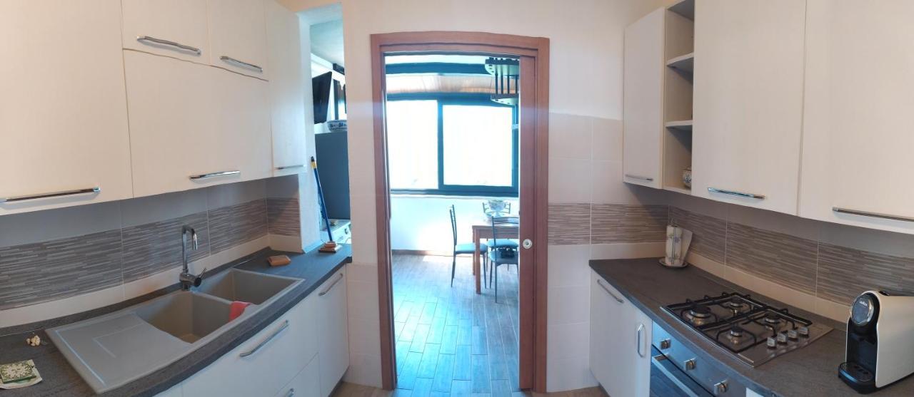 Nero Basalto Azzurro Mare Bed & Breakfast Ачи Кастело Екстериор снимка